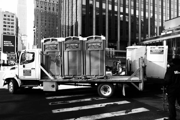 Best Portable toilet rental cost  in River Park, FL